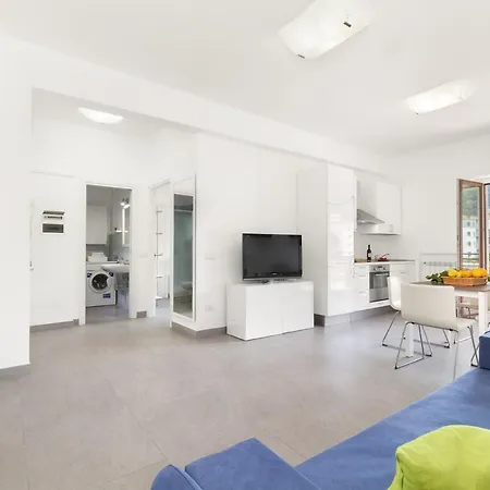 - Casa Katia * Сорренто